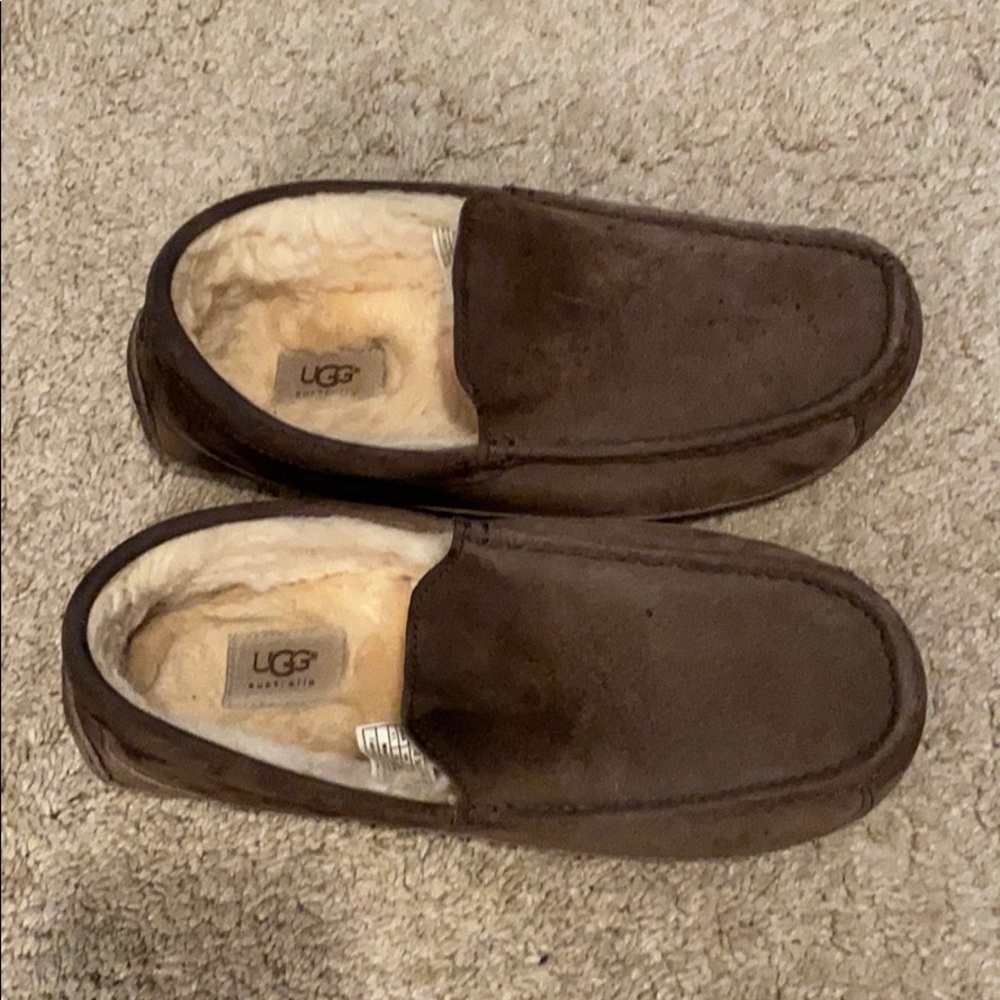 Men’s Ugg slippers size 11 EUC
